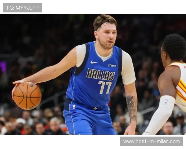 东契奇慢慢运球，达拉斯独行侠却突然提速